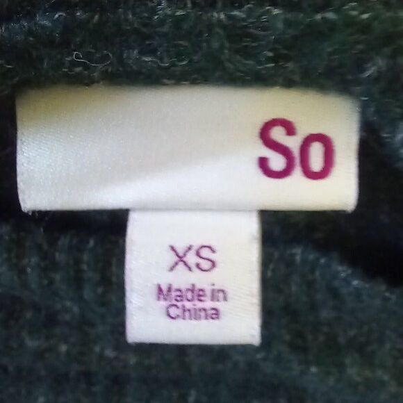 SO Cropped Waffle Knit Sweater-Size XS-Side Snaps-Round Neck-Hunter Green - Picture 6 of 8